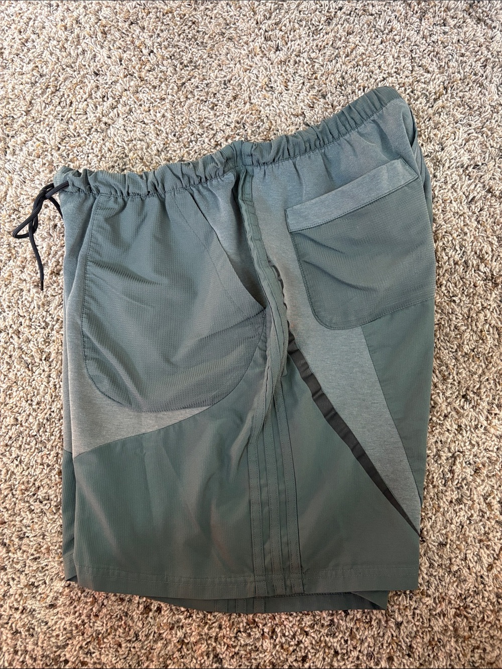 ADIDAS Athletic Shorts Men's XL Sage Green Lululemon lookalike